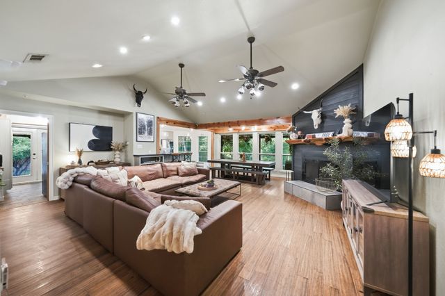 1872 Nokomis Road, Lancaster, TX 75146