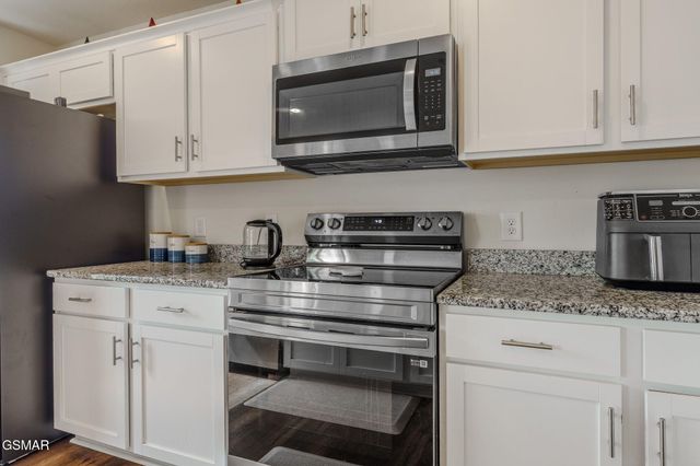 4023 Wesoga Drive, Dandridge, TN 37725