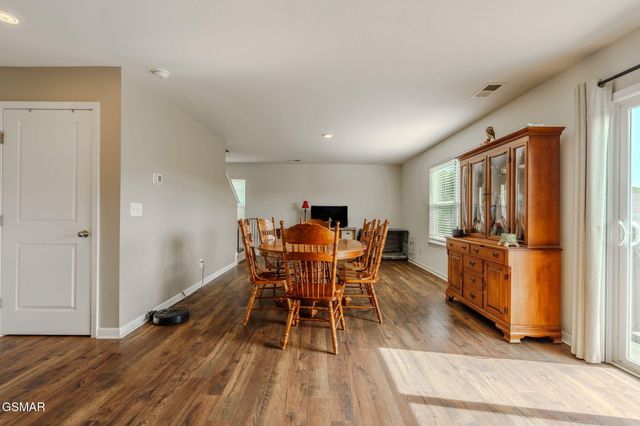 4023 Wesoga Drive, Dandridge, TN 37725