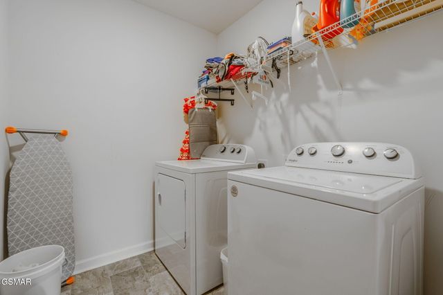4023 Wesoga Drive, Dandridge, TN 37725