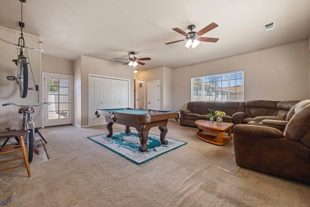 4117 Windgate Dr, Denair, CA 95316