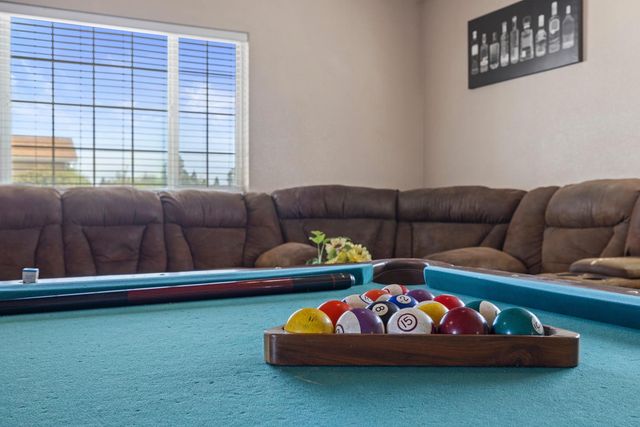 4117 Windgate Dr, Denair, CA 95316