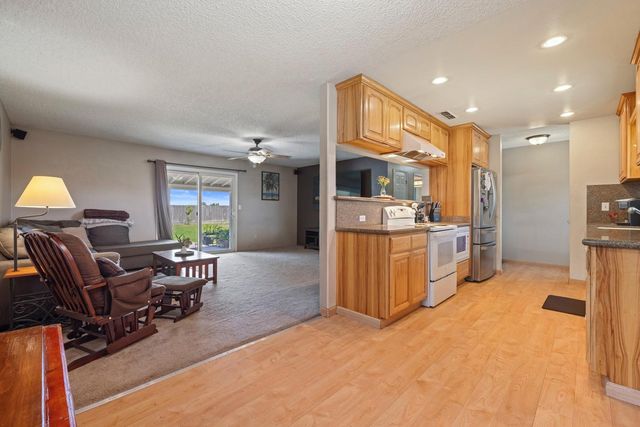 4117 Windgate Dr, Denair, CA 95316