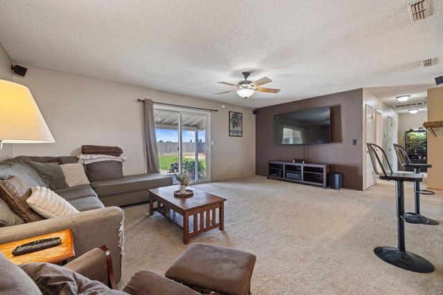 4117 Windgate Dr, Denair, CA 95316