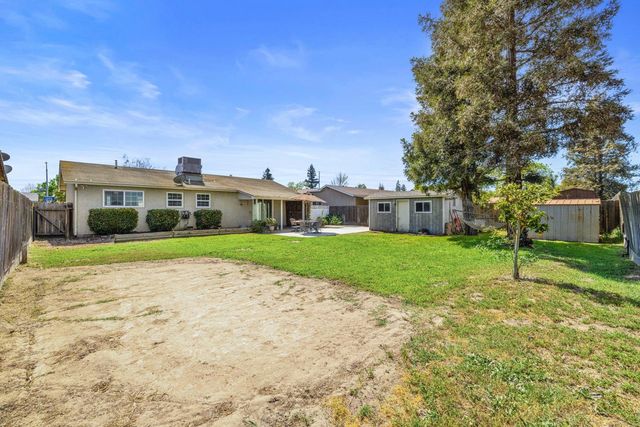 4117 Windgate Dr, Denair, CA 95316