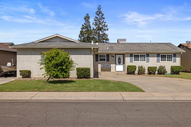 4117 Windgate Dr, Denair, CA 95316