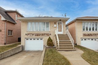 4930 N Clifton Avenue, Norridge, IL 60706