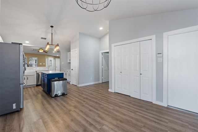 1517 Big Thicket DR, Cedar Park, TX 78613