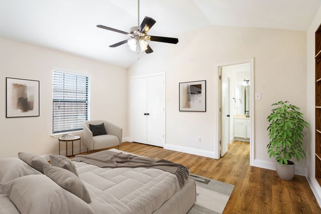 2017 Stein Way, Carrollton, TX 75007