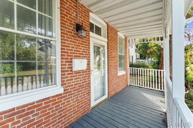 140 N Virginia Avenue, Belleville, IL 62220