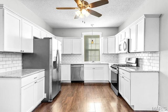 140 N Virginia Avenue, Belleville, IL 62220