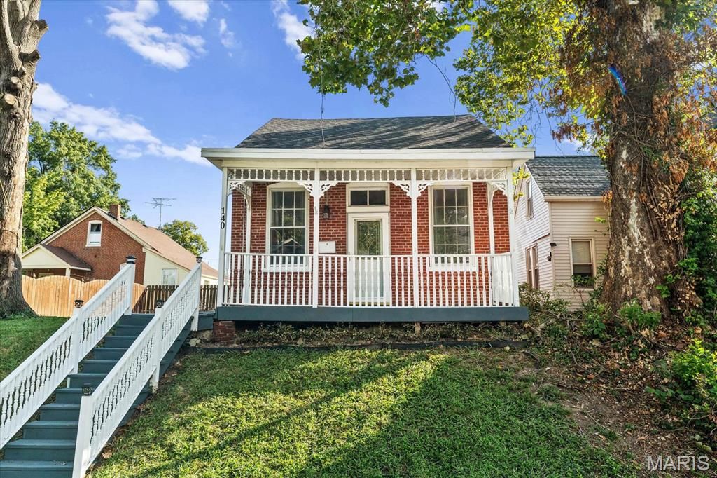 140 N Virginia Avenue, Belleville, IL 62220