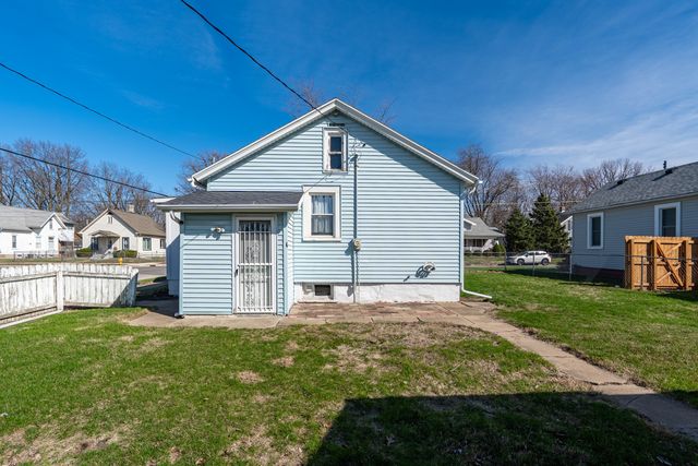 1201 S East Street, Bloomington, IL 61701