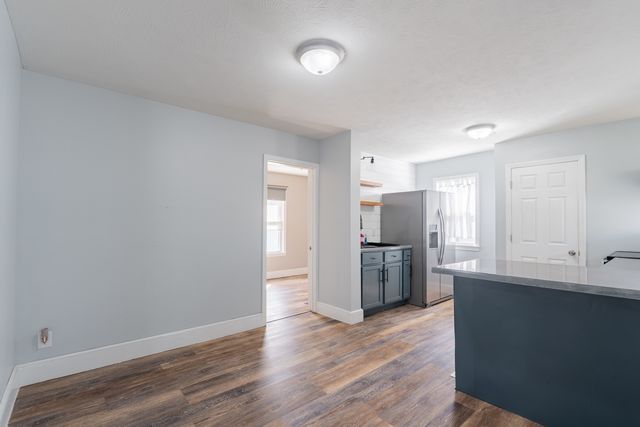 1201 S East Street, Bloomington, IL 61701