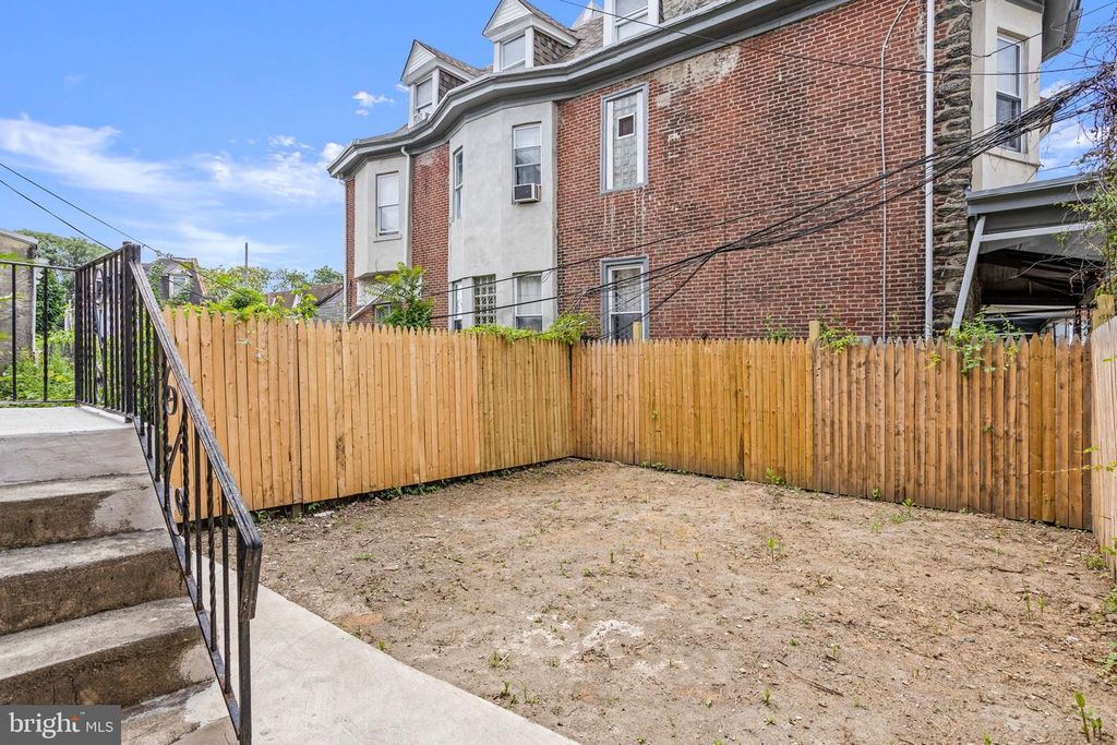 6120 BAYNTON ST, Philadelphia, PA 19144