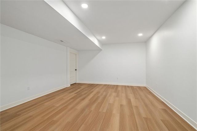 804 SE Pine Court, Blue Springs, MO 64014