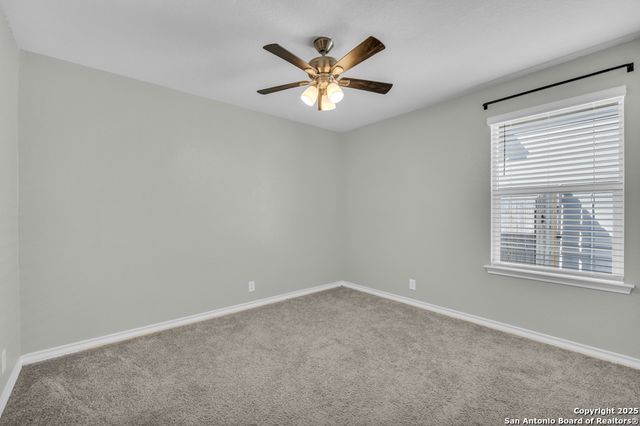 952 Brown Thrasher, San Antonio, TX 78253