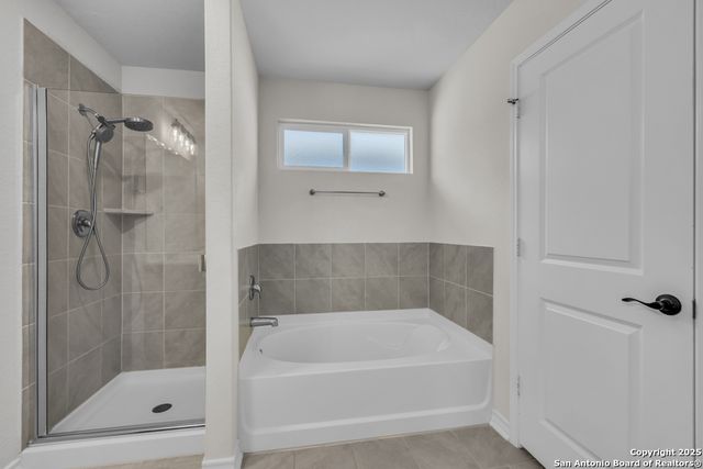 952 Brown Thrasher, San Antonio, TX 78253