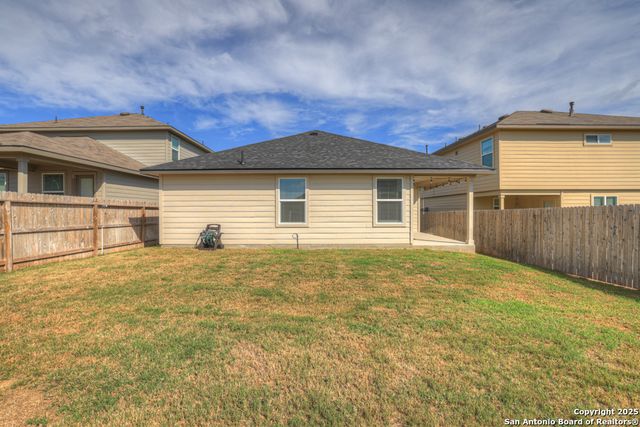 952 Brown Thrasher, San Antonio, TX 78253