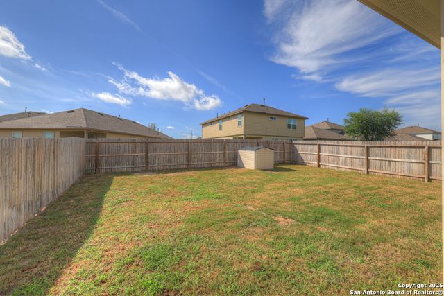 952 Brown Thrasher, San Antonio, TX 78253