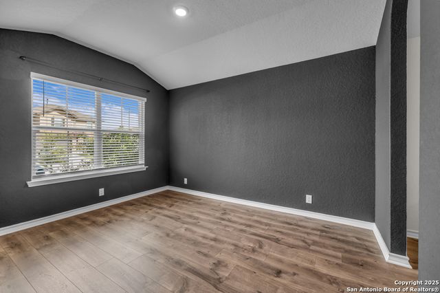 952 Brown Thrasher, San Antonio, TX 78253