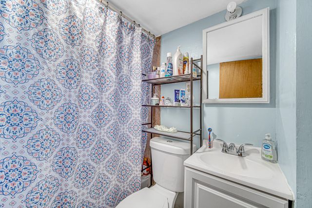 1421 Roberts Avenue, Whiting, IN 46394