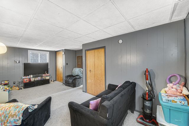 1421 Roberts Avenue, Whiting, IN 46394