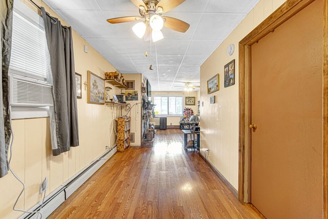 1421 Roberts Avenue, Whiting, IN 46394