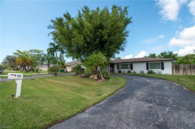 59 Wickliffe DR, Naples, FL 34110