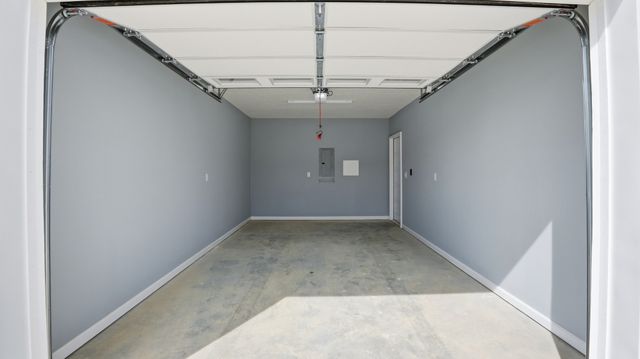 741 Kings Ln Apt C14, Tullahoma, TN 37388