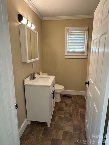 729 Park Drive, Statesville, NC 28677