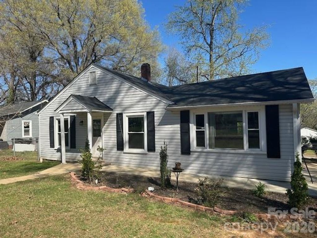 729 Park Drive, Statesville, NC 28677