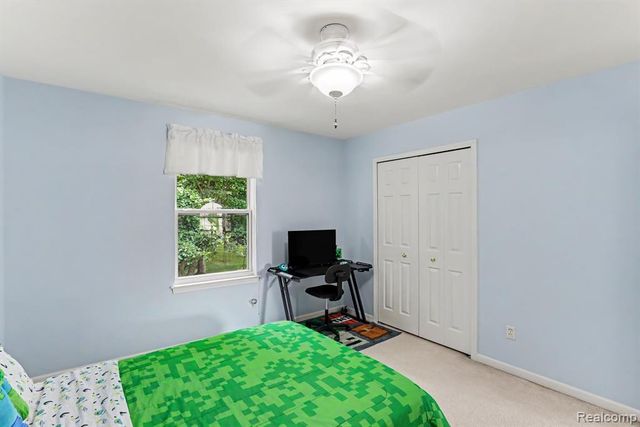 36510 Orchard Lake Drive, New Baltimore, MI 48047