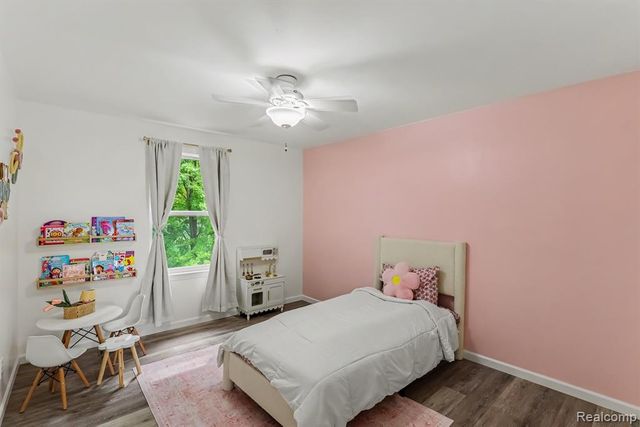 36510 Orchard Lake Drive, New Baltimore, MI 48047