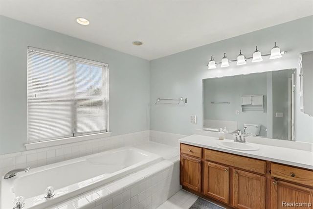 36510 Orchard Lake Drive, New Baltimore, MI 48047