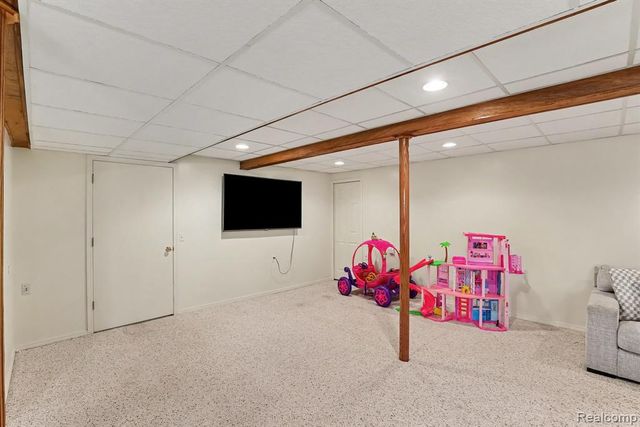 36510 Orchard Lake Drive, New Baltimore, MI 48047