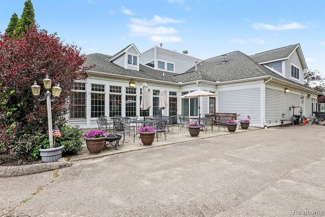 36510 Orchard Lake Drive, New Baltimore, MI 48047