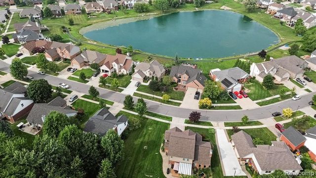 36510 Orchard Lake Drive, New Baltimore, MI 48047