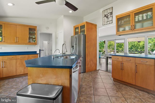 6105 IVYMOUNT RD, Baltimore, MD 21209