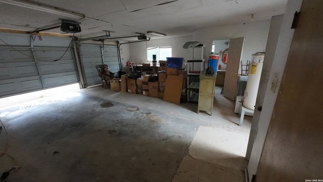 1196 LOWER MASON CREEK RD, Bandera, TX 78003