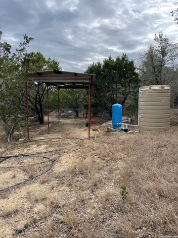 1196 LOWER MASON CREEK RD, Bandera, TX 78003
