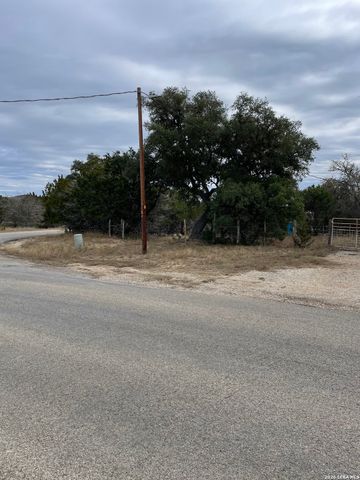 1196 LOWER MASON CREEK RD, Bandera, TX 78003