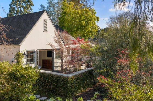 1143 Greenwood Avenue, Palo Alto, CA 94301