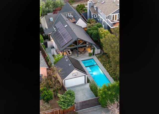 1143 Greenwood Avenue, Palo Alto, CA 94301