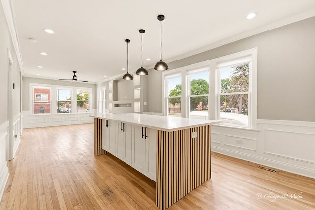 7601 S Aberdeen Street, Chicago, IL 60620