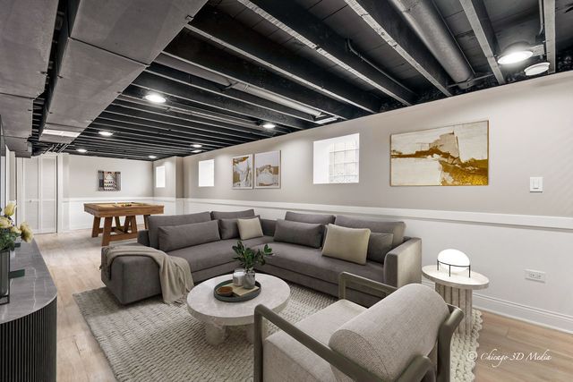 7601 S Aberdeen Street, Chicago, IL 60620