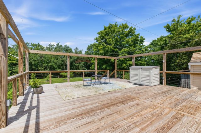 1300 Oak Grove Rd, Dickson, TN 37055