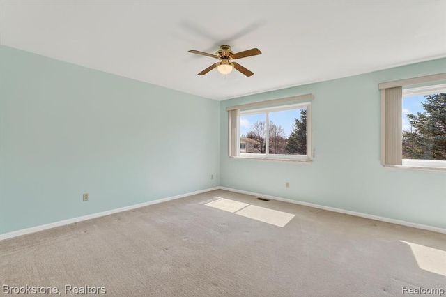 62401 Raleigh Court 4, South Lyon, MI 48178