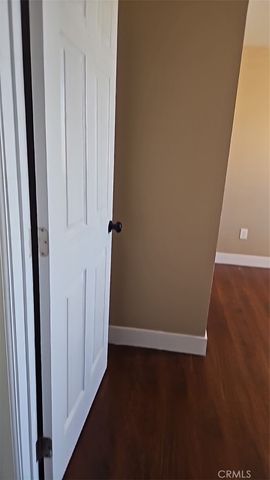 2024 E 74th, Los Angeles, CA 90001