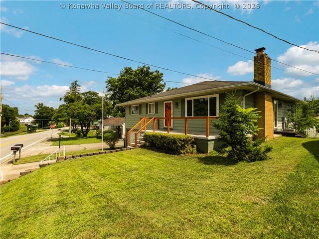 998 W Pea Ridge Road, Huntington, WV 25705